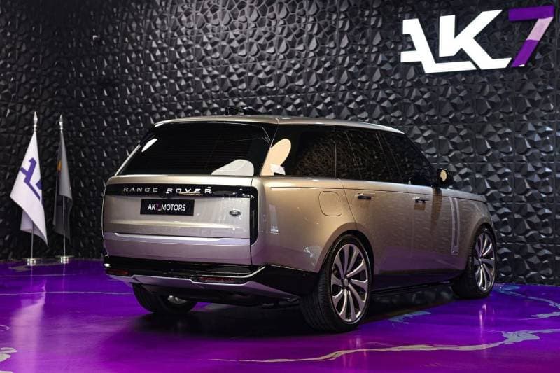 2023 Land Rover Range Rover AUTOBIOGRAPHY LWB P530 thumbnail 7