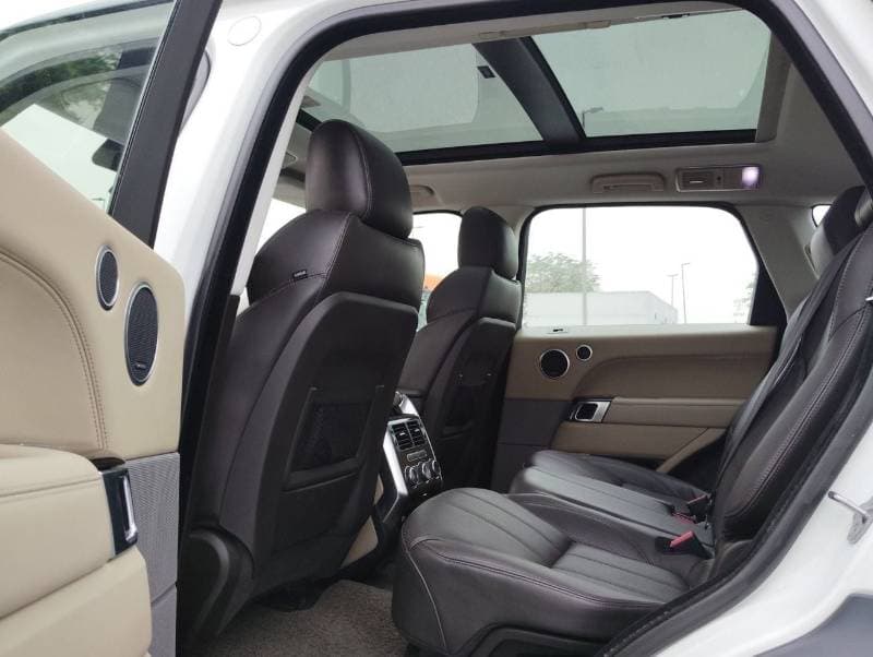 2014 Land Rover Range Rover Sport HSE thumbnail 7