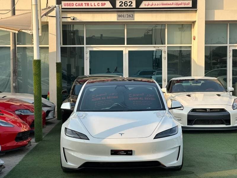 2024 Tesla Model 3 PERFORMANCE thumbnail 2