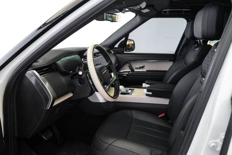 2023 Land Rover Range Rover SV P530 thumbnail 8