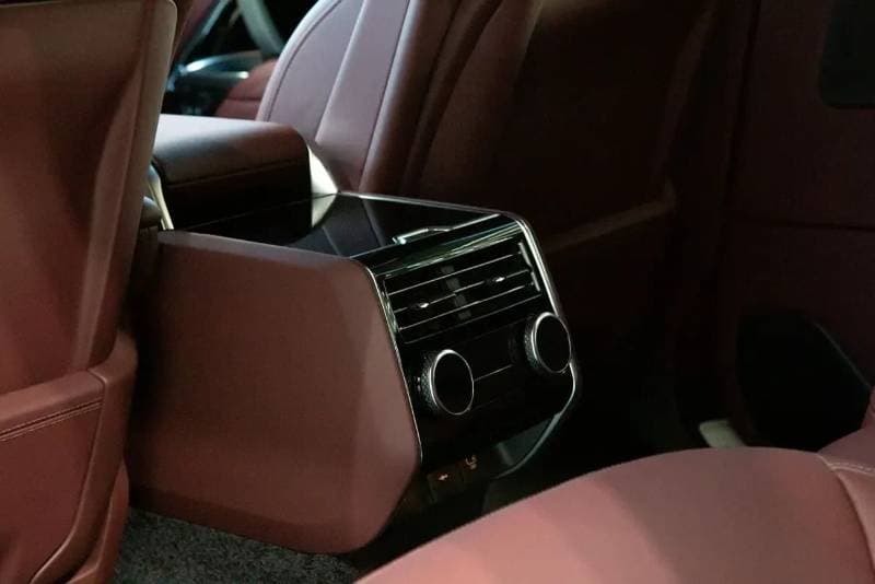 2023 Land Rover Range Rover AUTOBIOGRAPHY LWB P530 thumbnail 5
