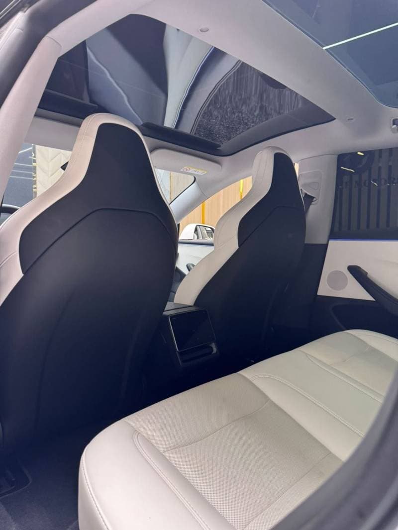 2024 Tesla Model 3 PERFORMANCE thumbnail 8