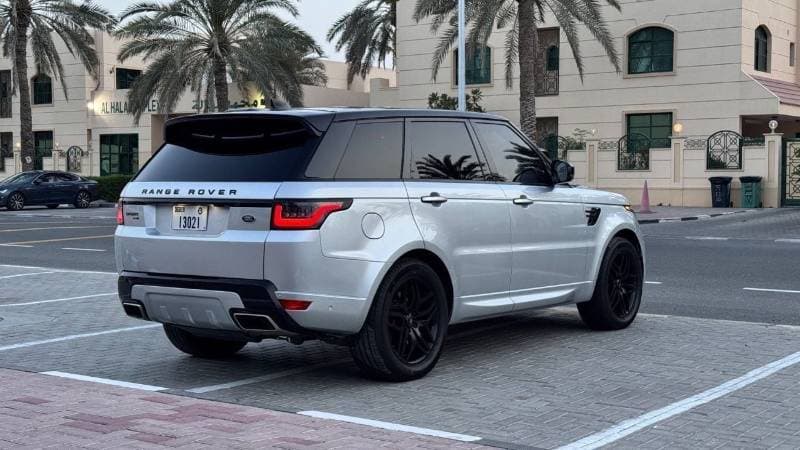 2020 Land Rover Range Rover Sport HST P400 thumbnail 6