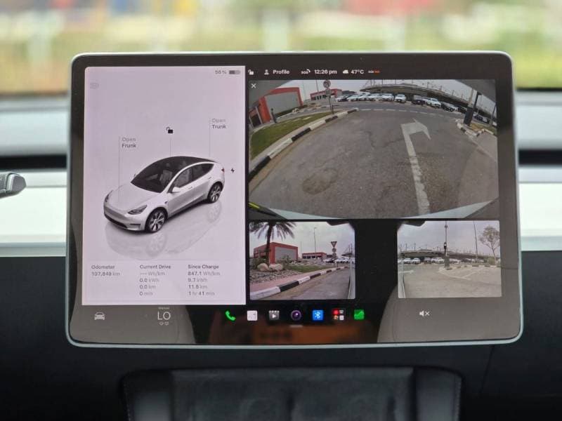 2024 Tesla Model Y LONG RANGE thumbnail 4