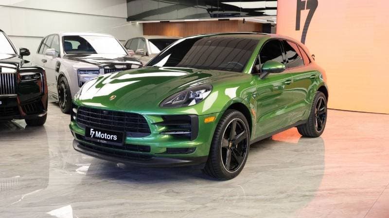 2021 Porsche Macan S thumbnail 3