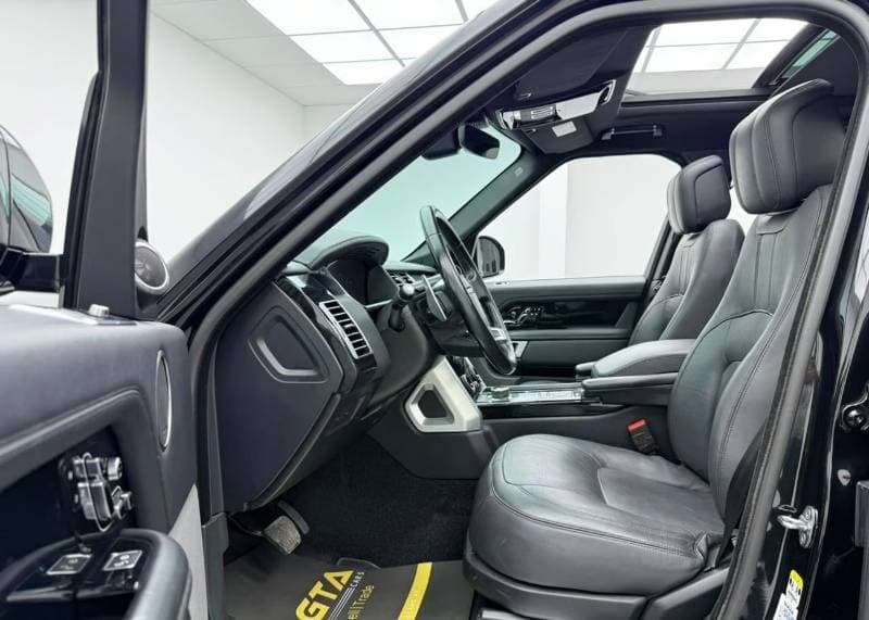 2021 Land Rover Range Rover VOGUE SE thumbnail 8