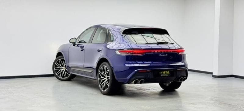 2022 Porsche Macan S thumbnail 4