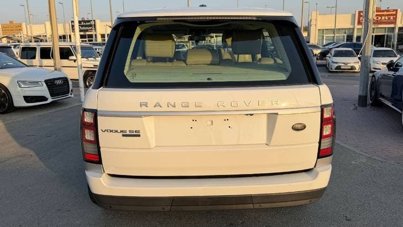 2013 Land Rover Range Rover VOGUE SE thumbnail 4
