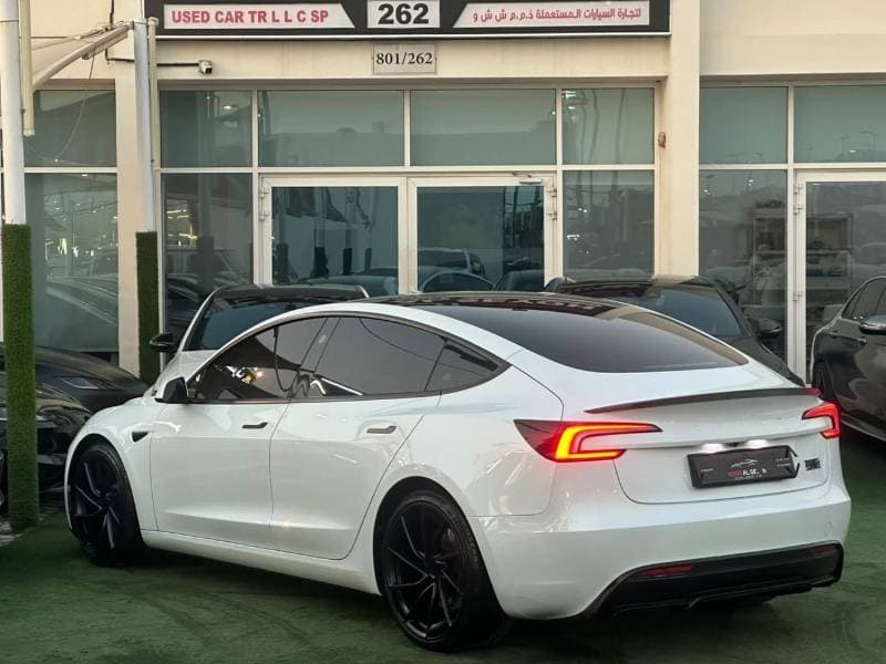 2024 Tesla Model 3 PERFORMANCE thumbnail 2