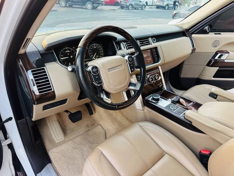 2016 Land Rover Range Rover HSE thumbnail 8