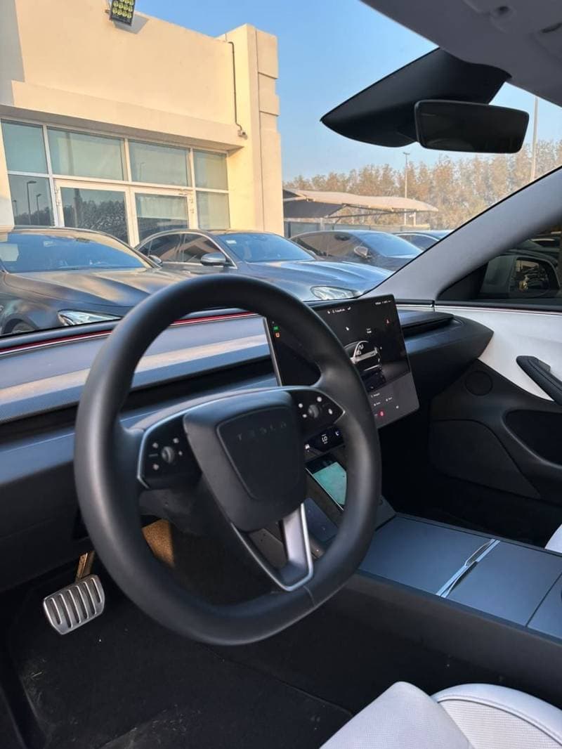 2024 Tesla Model 3 PERFORMANCE thumbnail 7