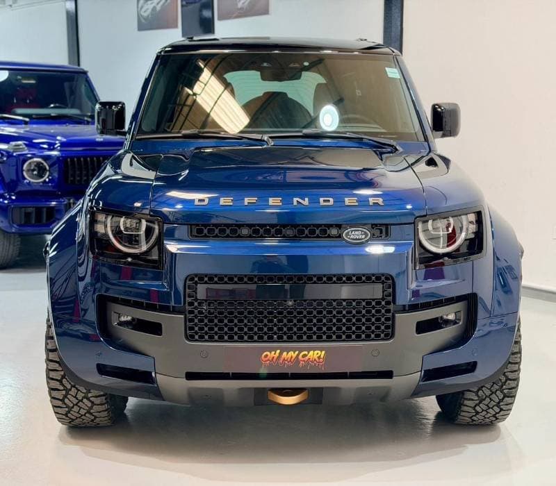 2026 Land Rover Defender thumbnail 3