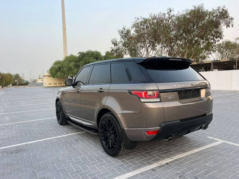2016 Land Rover Range Rover Sport thumbnail 4
