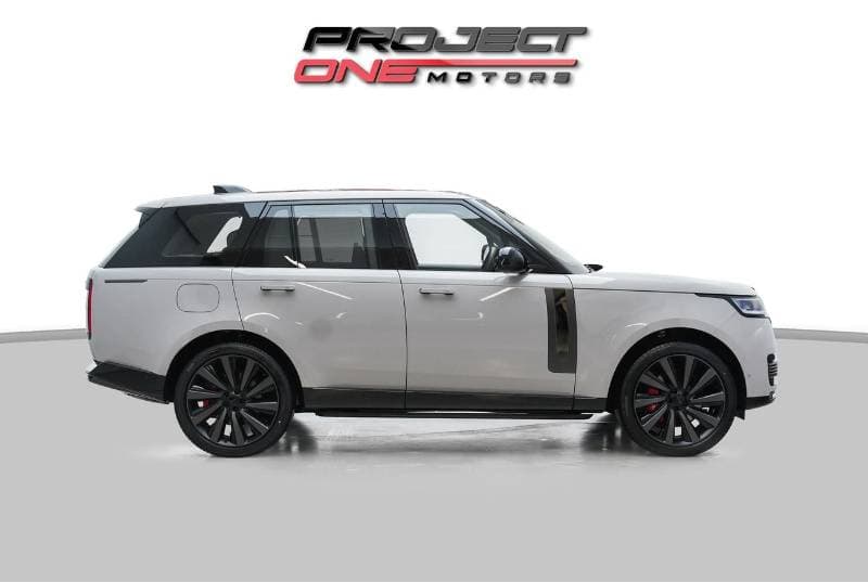 2026 Land Rover Range Rover AUTOBIOGRAPHY P530 thumbnail 3