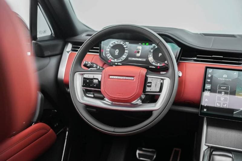 2026 Land Rover Range Rover AUTOBIOGRAPHY P530 thumbnail 8