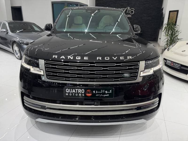 2026 Land Rover Range Rover HSE P400 thumbnail 2
