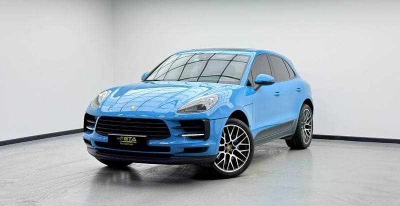 2020 Porsche Macan STANDARD thumbnail 3