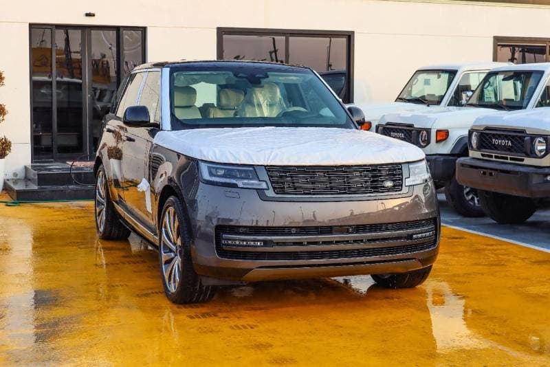 2026 Land Rover Range Rover AUTOBIOGRAPHY P530 thumbnail 3