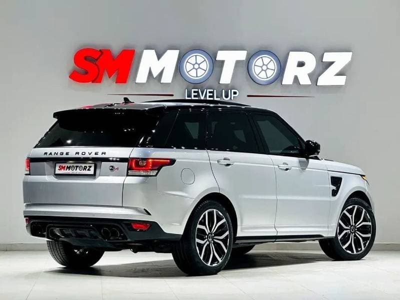 2016 Land Rover Range Rover Sport SVR thumbnail 7