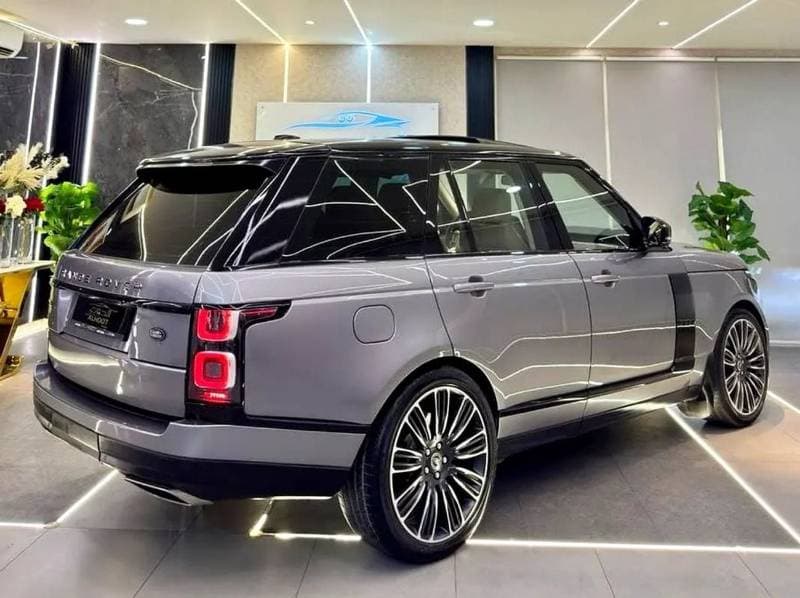 2013 Land Rover Range Rover AUTOBIOGRAPHY thumbnail 4