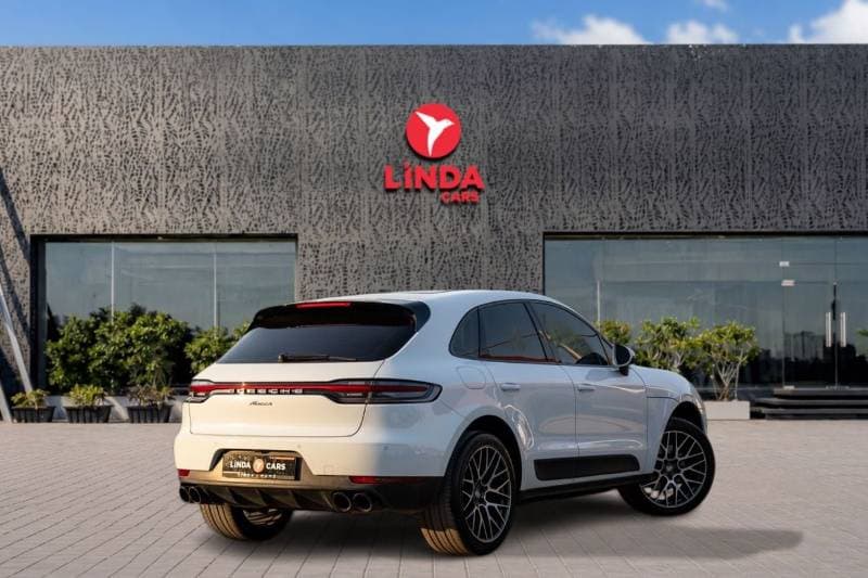 2019 Porsche Macan Std 2.0L (252 HP) thumbnail 6