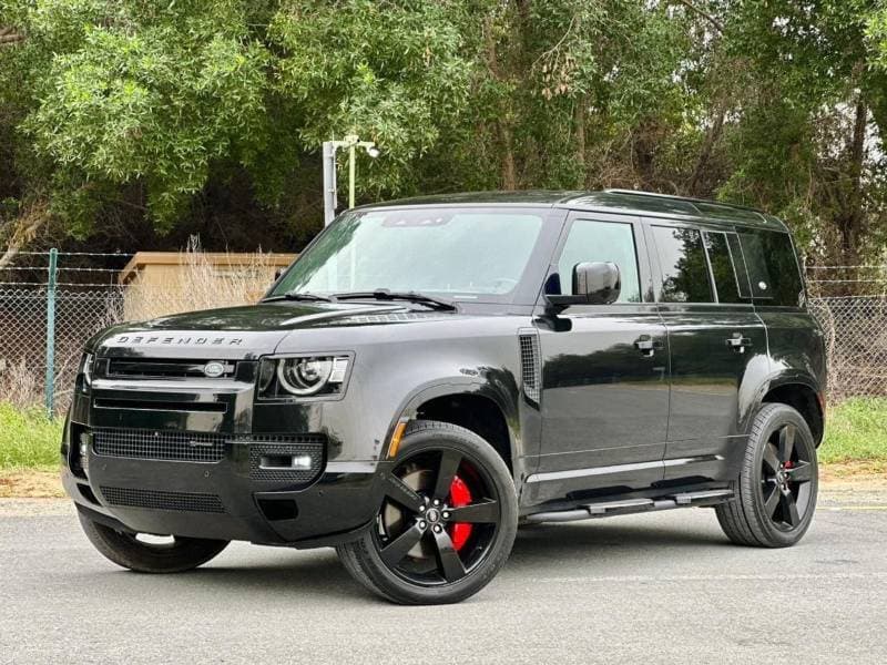 2022 Land Rover Defender thumbnail 3