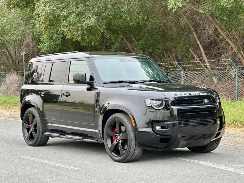 2022 Land Rover Defender thumbnail 2