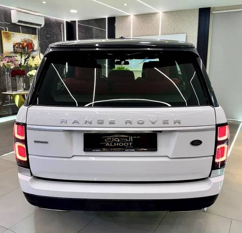 2017 Land Rover Range Rover AUTOBIOGRAPHY thumbnail 4