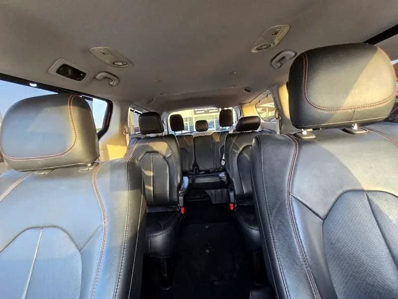 2020 Chrysler Pacifica thumbnail 8