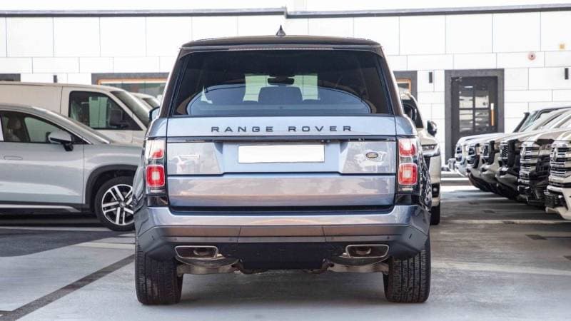 2018 Land Rover Range Rover VOGUE thumbnail 3