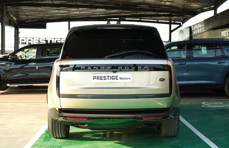 2022 Land Rover Range Rover FIRST EDITION P530 thumbnail 4