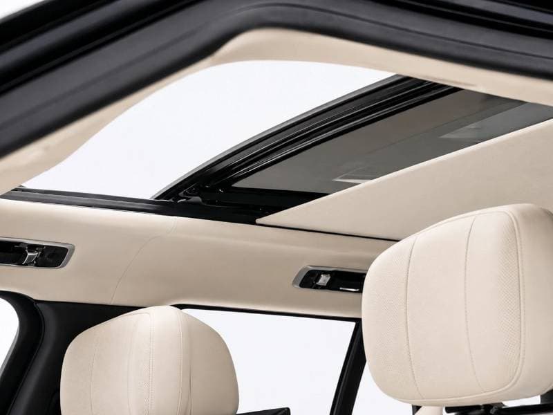 2025 Land Rover Range Rover AUTOBIOGRAPHY thumbnail 8
