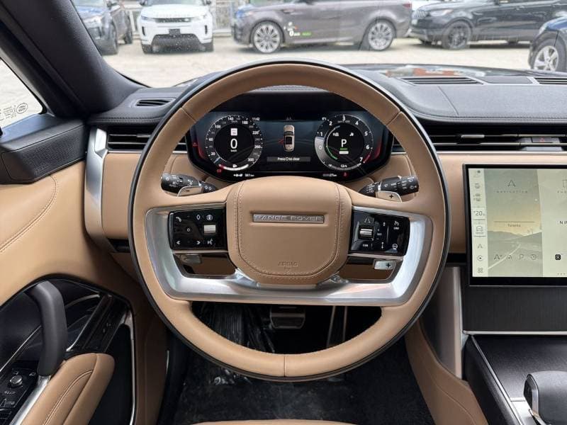 2026 Land Rover Range Rover AUTOBIOGRAPHY P530 thumbnail 3
