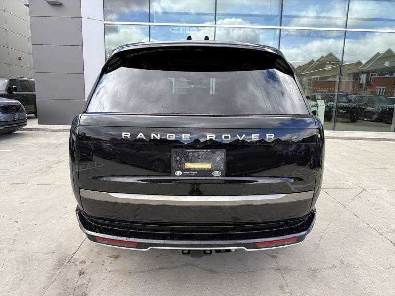 2026 Land Rover Range Rover AUTOBIOGRAPHY P530 thumbnail 8