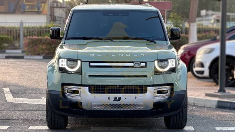 2023 Land Rover Defender thumbnail 2