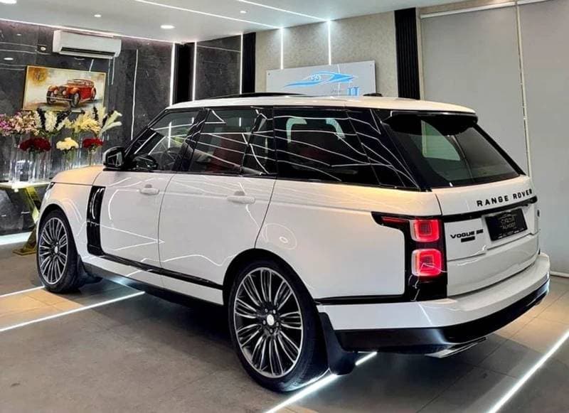 2017 Land Rover Range Rover AUTOBIOGRAPHY thumbnail 2