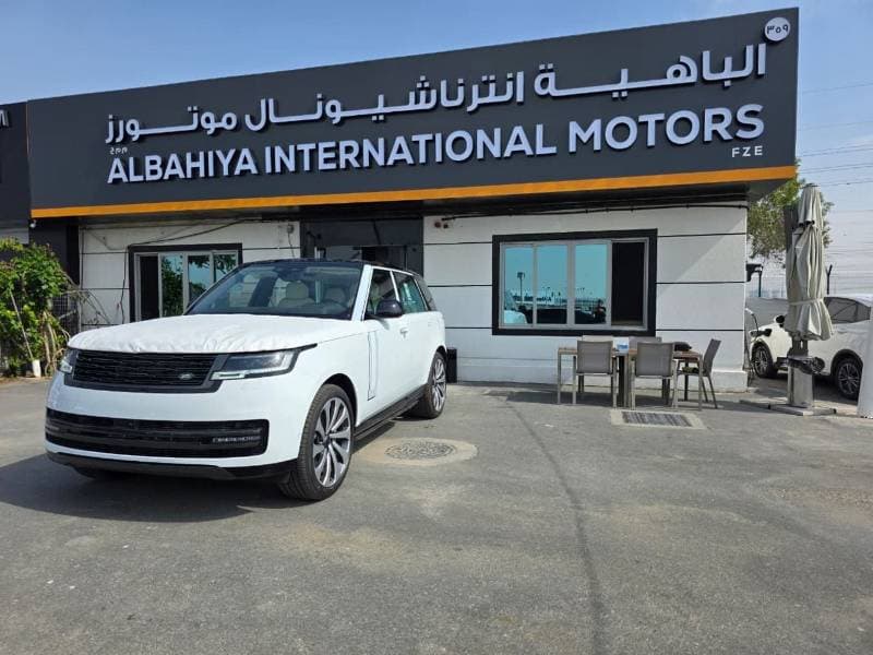 2026 Land Rover Range Rover AUTOBIOGRAPHY P530 thumbnail 2
