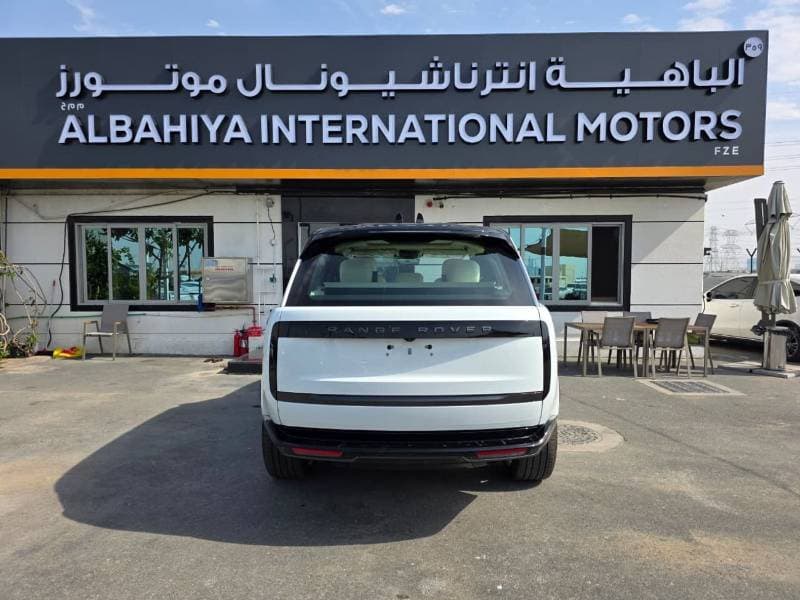 2026 Land Rover Range Rover AUTOBIOGRAPHY P530 thumbnail 7