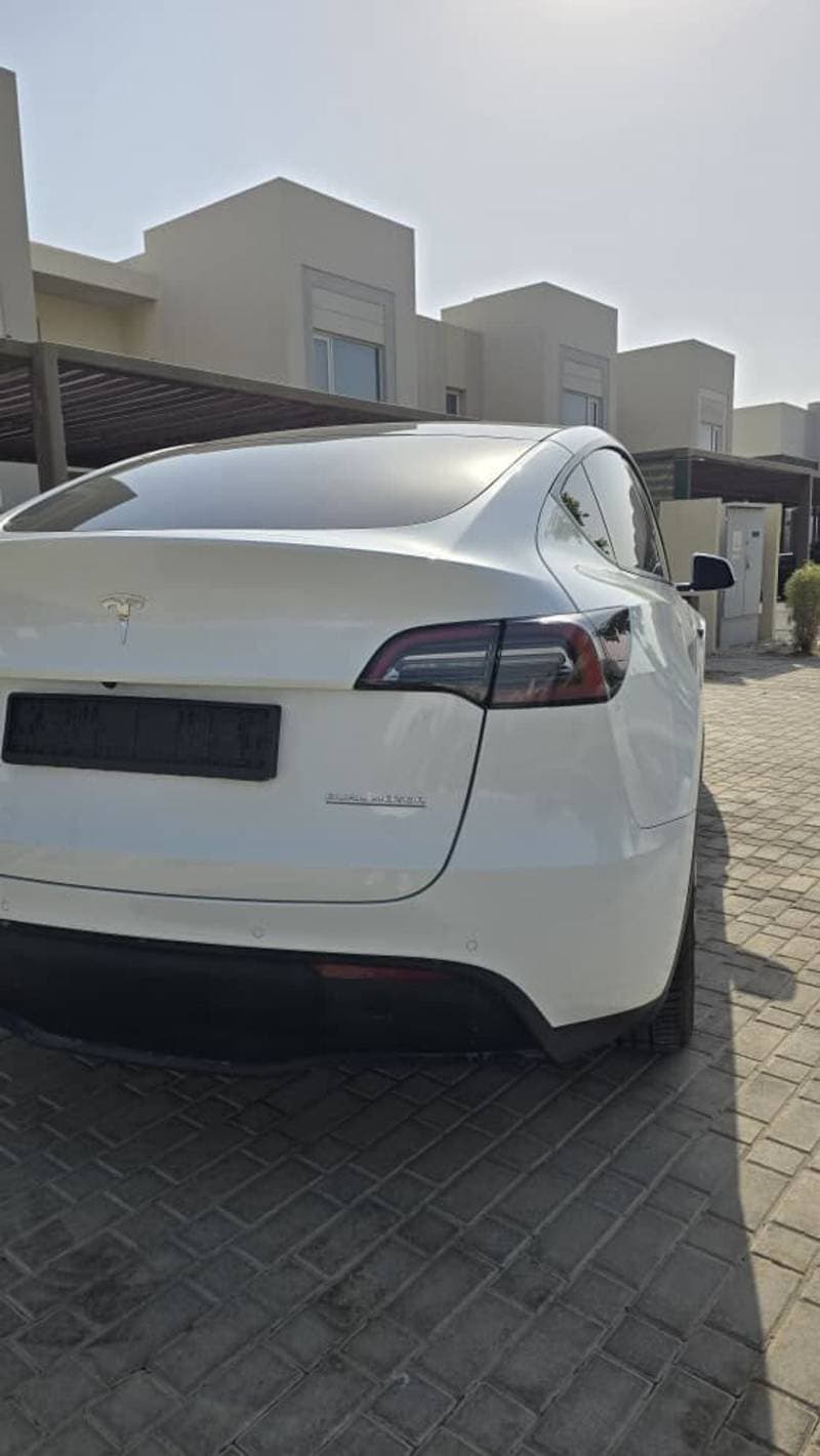 2022 Tesla Model Y PERFORMANCE thumbnail 7