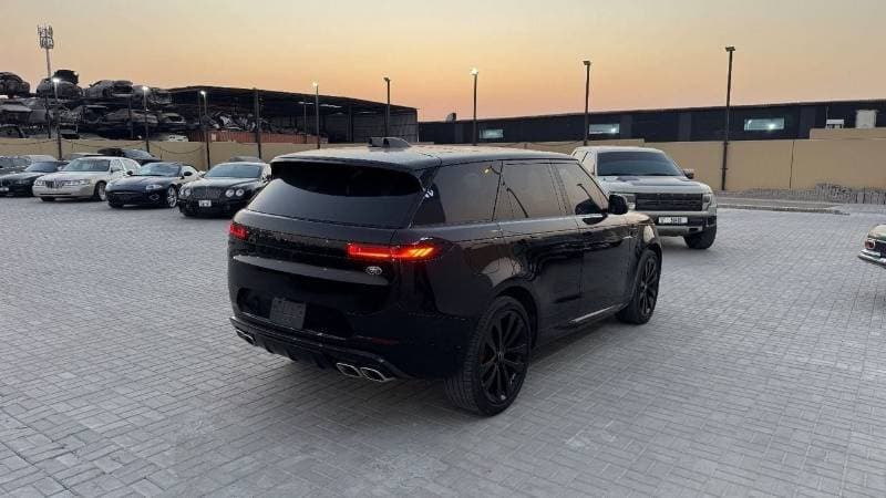 2023 Land Rover Range Rover Sport FIRST EDITION thumbnail 6