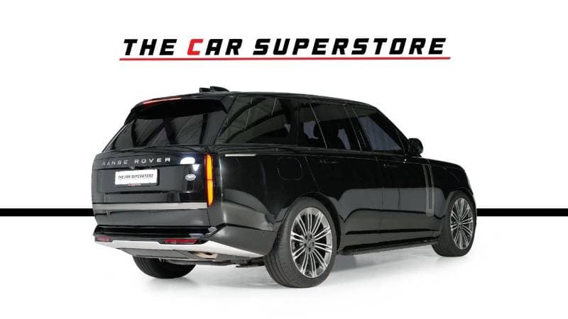 2023 Land Rover Range Rover SE P400 thumbnail 7