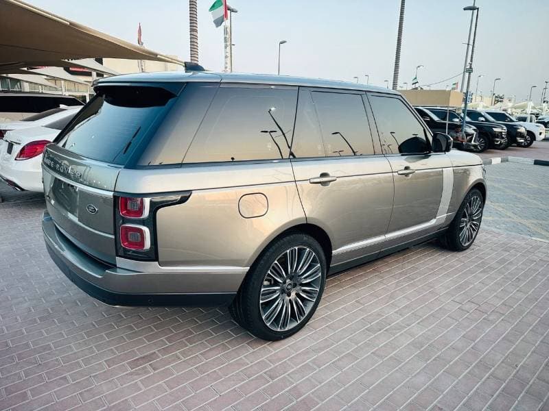2020 Land Rover Range Rover VOGUE thumbnail 4