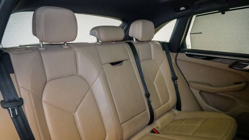 2024 Porsche Macan S thumbnail 7