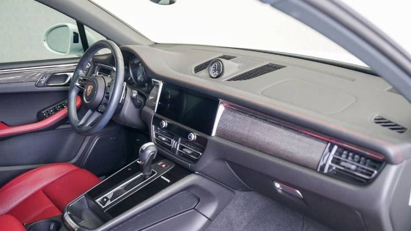 2024 Porsche Macan S thumbnail 7