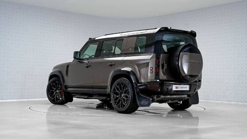 2020 Land Rover Defender thumbnail 2