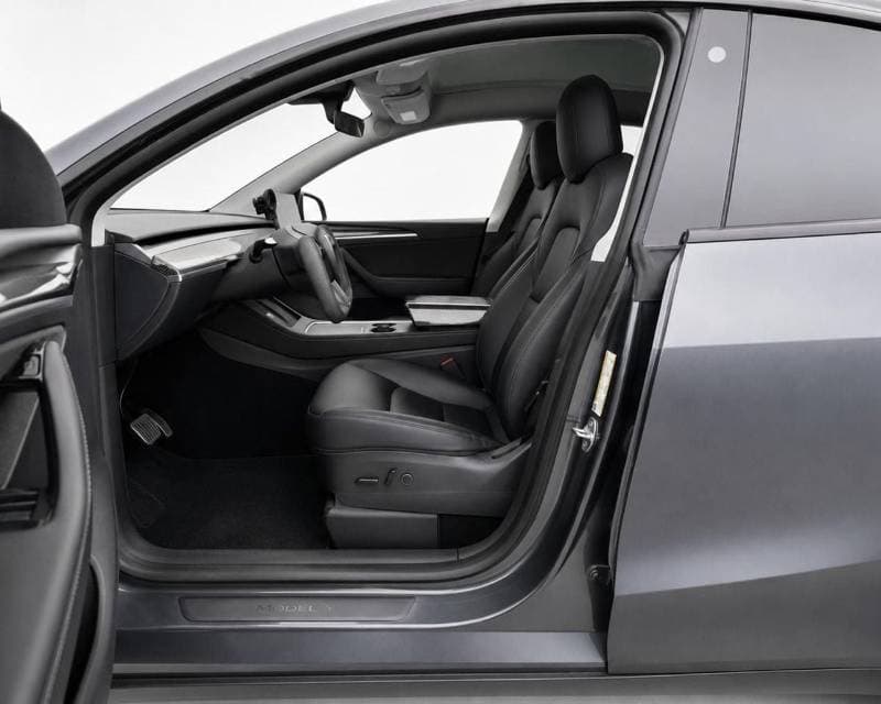 2022 Tesla Model Y LONG RANGE thumbnail 8