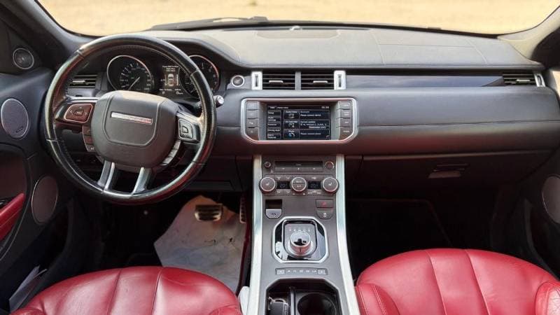 2015 Land Rover Range Rover thumbnail 4