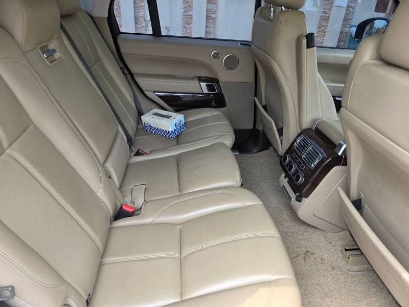 2014 Land Rover Range Rover HSE LE thumbnail 4