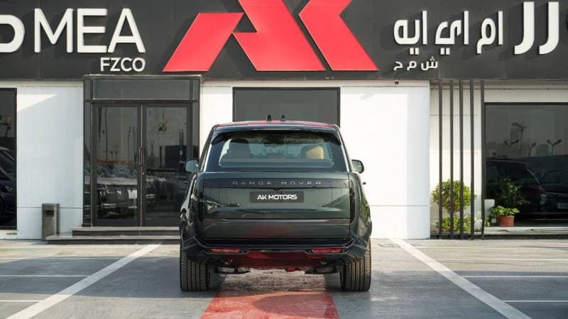 2026 Land Rover Range Rover HSE P400 thumbnail 5