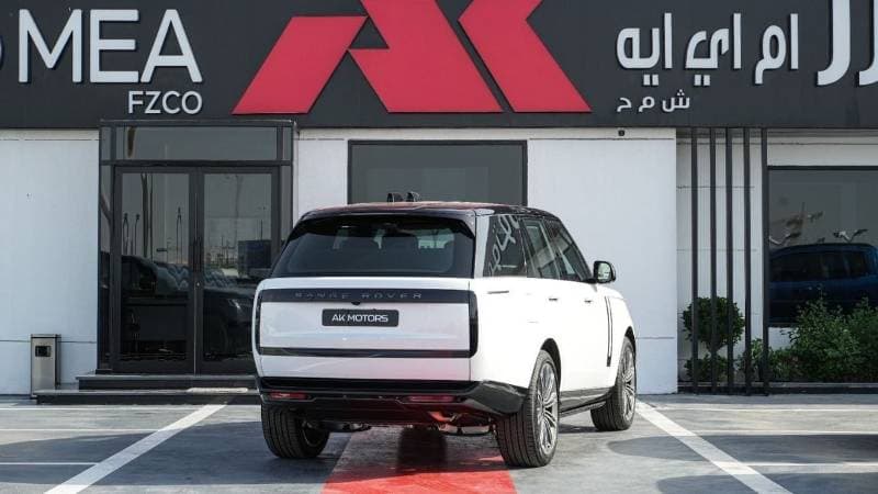 2026 Land Rover Range Rover Autobiography P400 thumbnail 4
